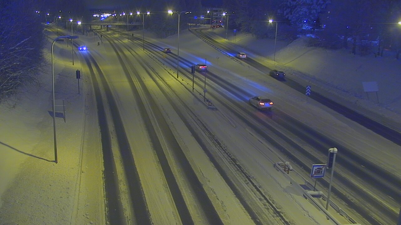 Weather Camera Image Väg 4, Rovaniemi, Revontuli pohjoinen, Rovaniemi, Lappi