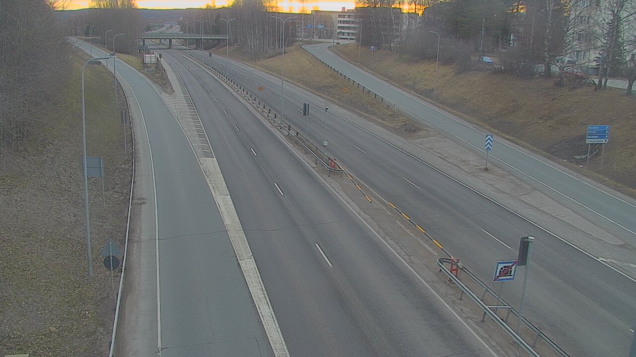Weather Camera Image Väg 4, Rovaniemi, Revontuli pohjoinen, Rovaniemi, Lappi