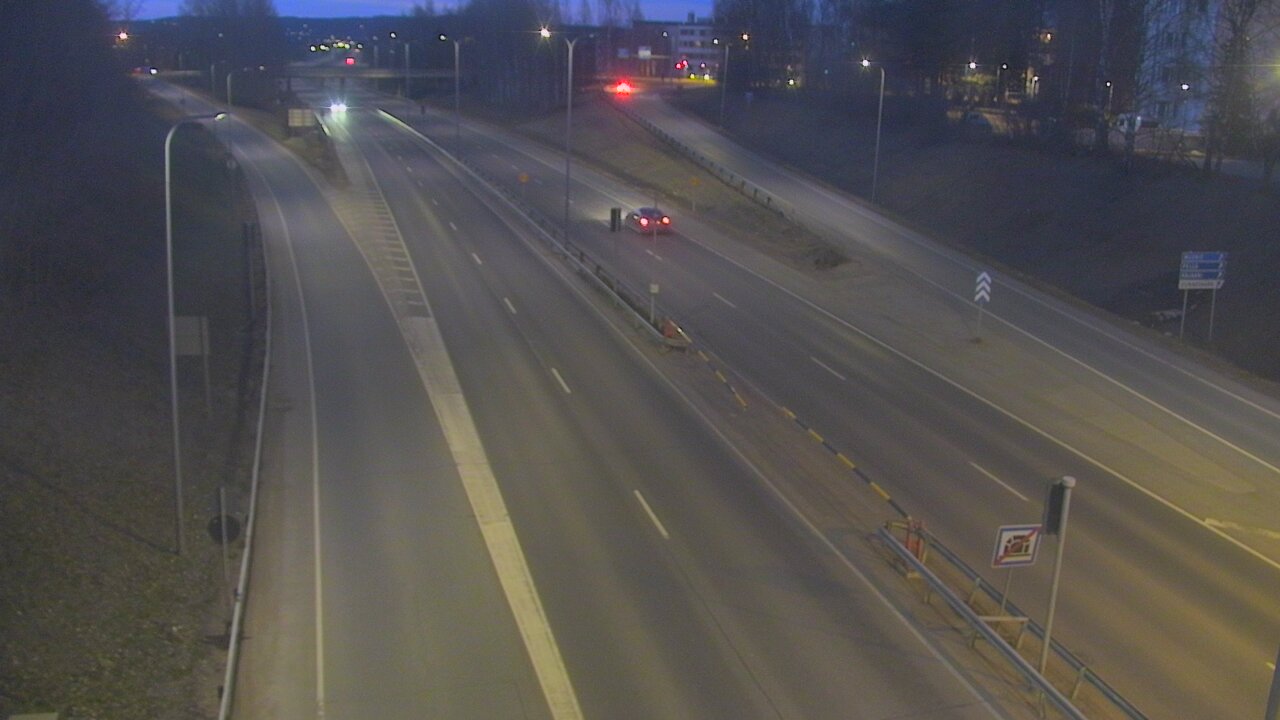 Weather Camera Image Road 4, Rovaniemi, Revontuli pohjoinen, Rovaniemi, Lappi