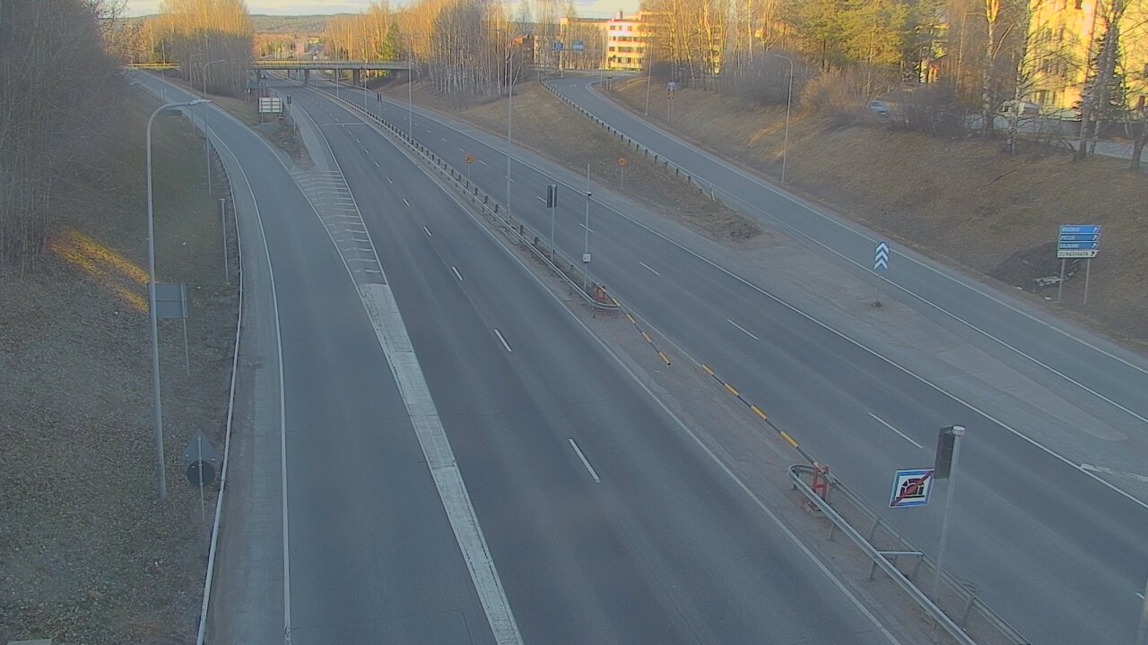 Weather Camera Image Väg 4, Rovaniemi, Revontuli pohjoinen, Rovaniemi, Lappi