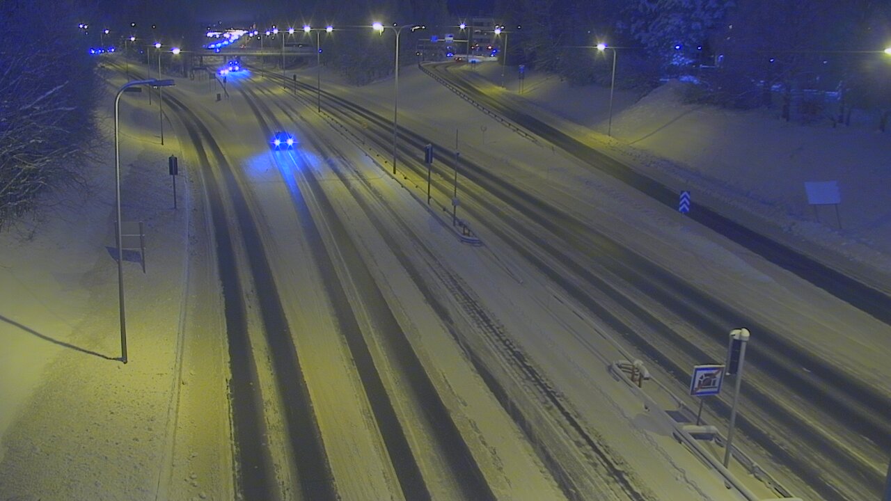 Weather Camera Image Väg 4, Rovaniemi, Revontuli pohjoinen, Rovaniemi, Lappi