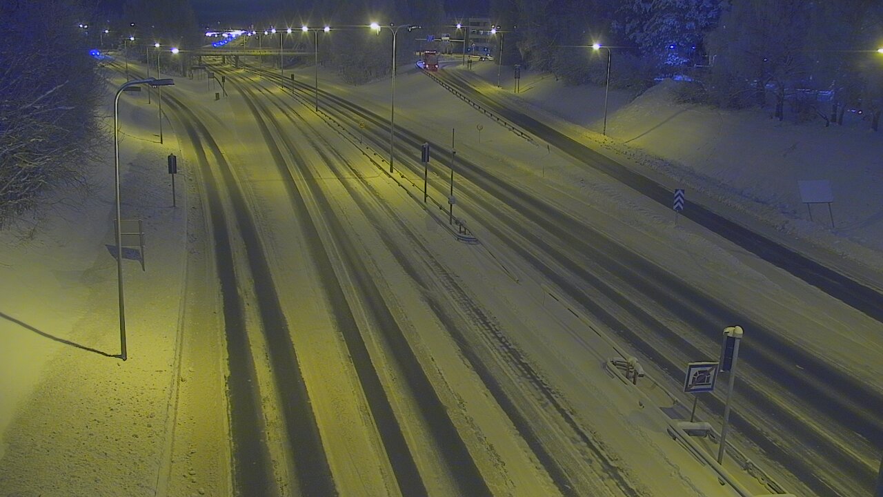 Weather Camera Image Väg 4, Rovaniemi, Revontuli pohjoinen, Rovaniemi, Lappi