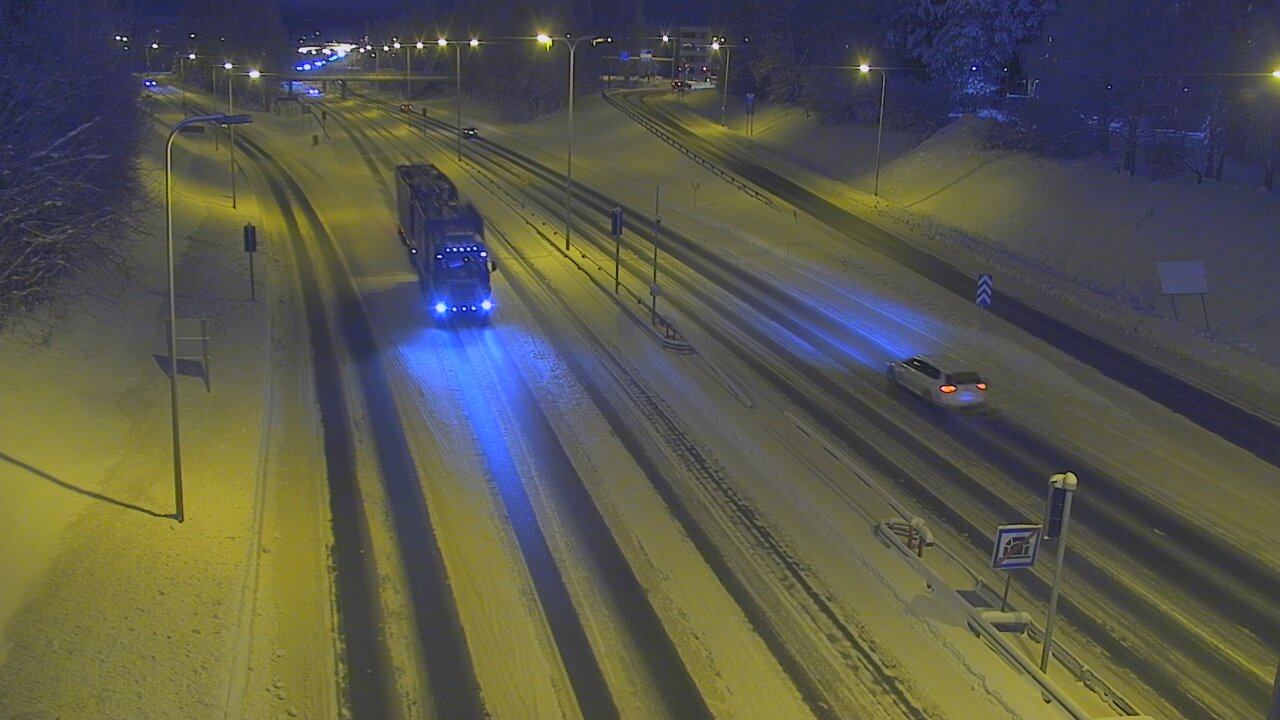 Weather Camera Image Väg 4, Rovaniemi, Revontuli pohjoinen, Rovaniemi, Lappi