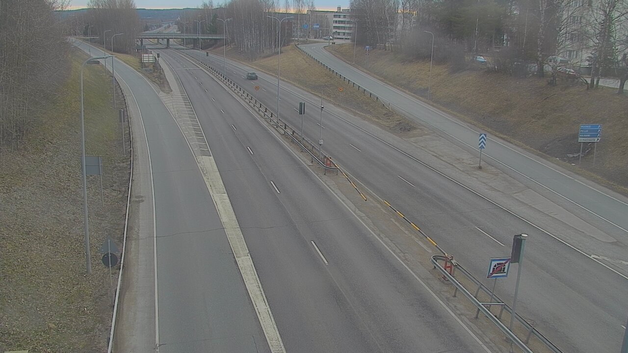 Weather Camera Image Väg 4, Rovaniemi, Revontuli pohjoinen, Rovaniemi, Lappi