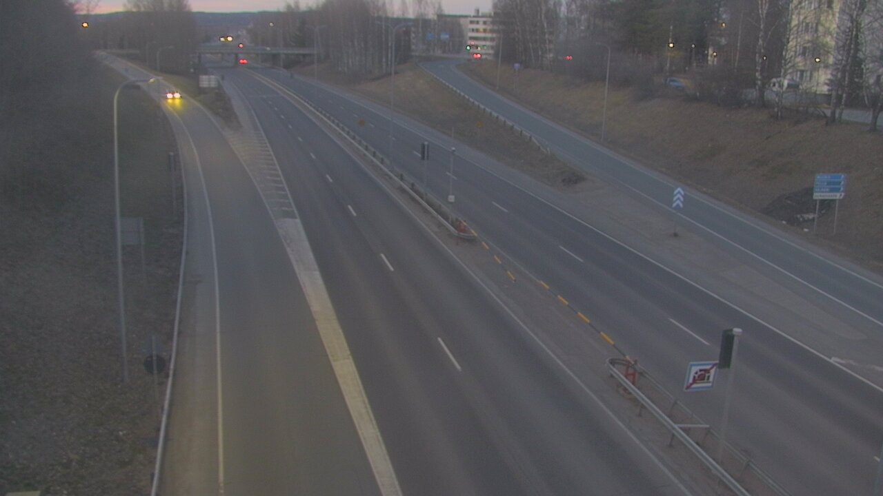 Weather Camera Image Road 4, Rovaniemi, Revontuli pohjoinen, Rovaniemi, Lappi