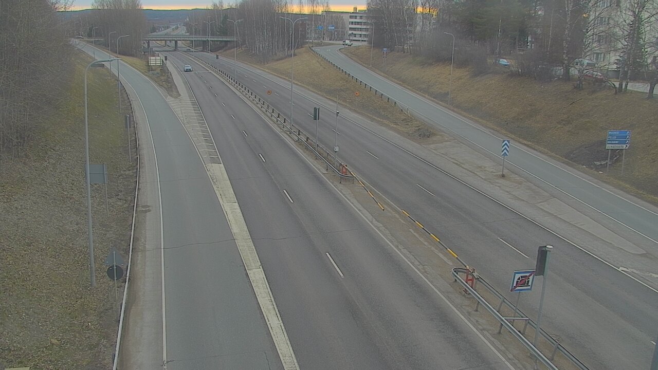 Weather Camera Image Väg 4, Rovaniemi, Revontuli pohjoinen, Rovaniemi, Lappi