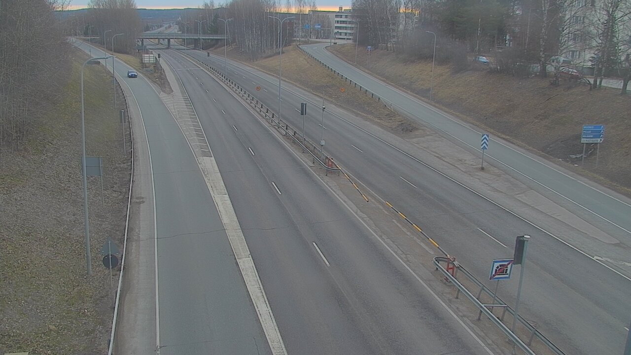 Weather Camera Image Väg 4, Rovaniemi, Revontuli pohjoinen, Rovaniemi, Lappi