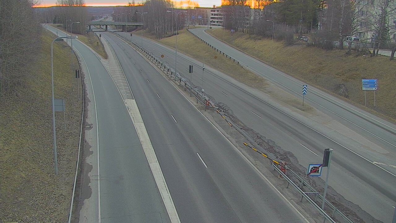 Weather Camera Image Road 4, Rovaniemi, Revontuli pohjoinen, Rovaniemi, Lappi