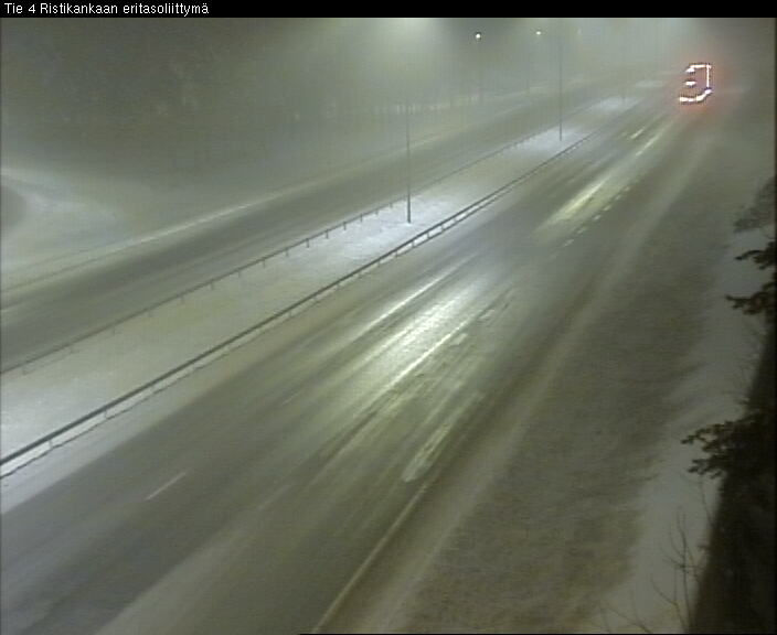 Weather Camera Image Väg 4 Kemi, Ristikangas, Kemi, Lappi