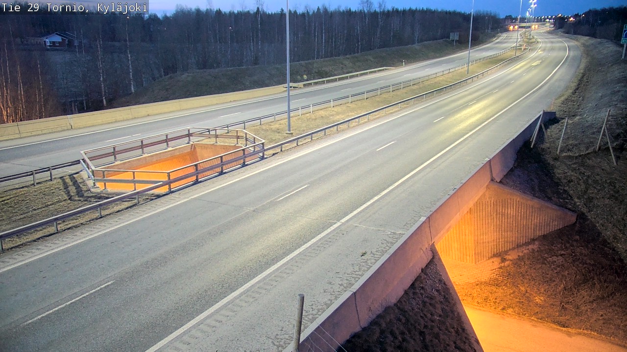 Weather Camera Image Road 29 Tornio Kyläjoki, Tornio, Lappi
