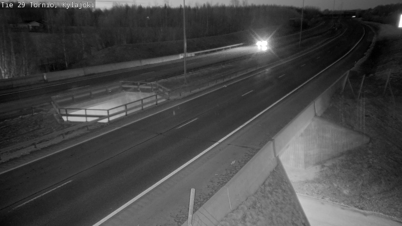 Weather Camera Image Road 29 Tornio Kyläjoki, Tornio, Lappi