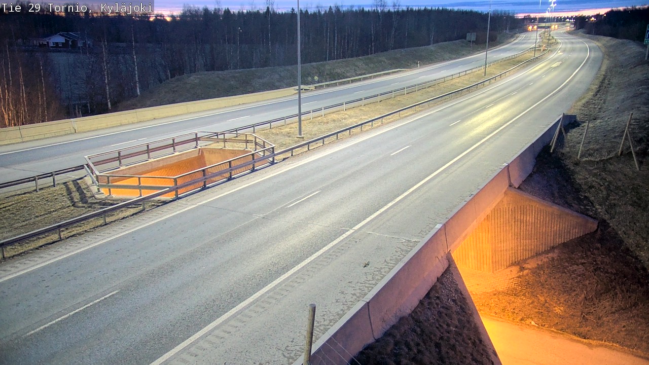 Weather Camera Image Väg 29 Torneå Kyläjoki, Tornio, Lappi