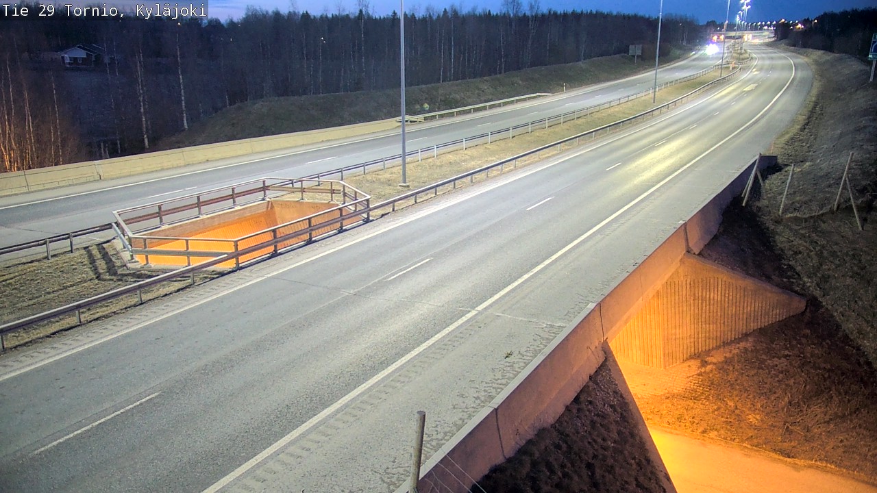 Weather Camera Image Road 29 Tornio Kyläjoki, Tornio, Lappi