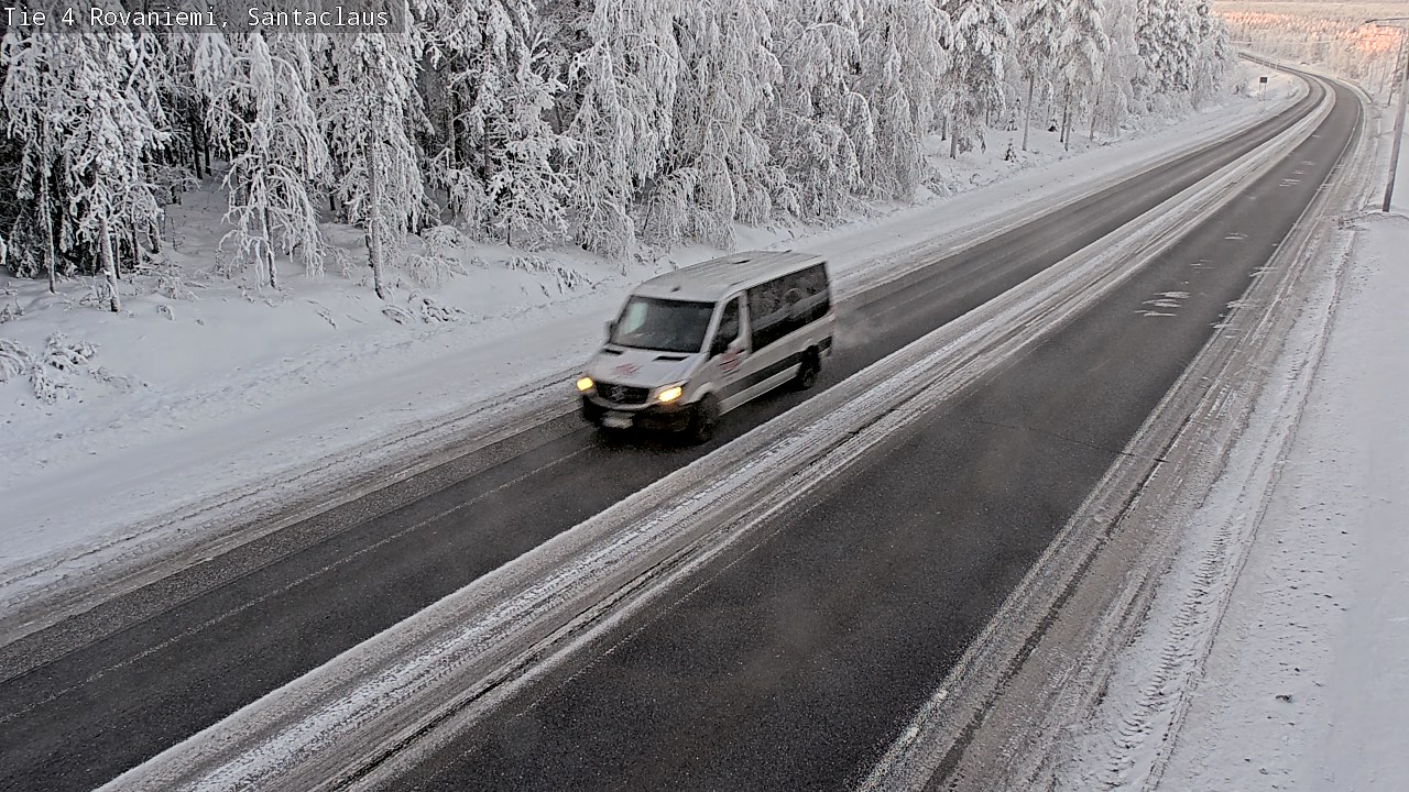 Weather Camera Image Väg 4 Rovaniemi, Santa Claus, Rovaniemi, Lappi
