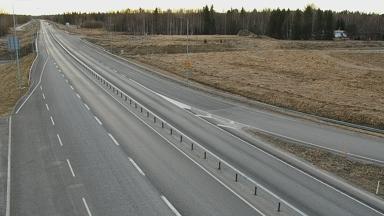 Weather Camera Image Väg 4, Simo, Simoniemi, Simo, Lappi