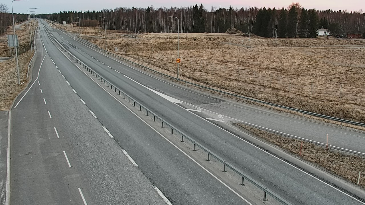 Weather Camera Image Väg 4, Simo, Simoniemi, Simo, Lappi