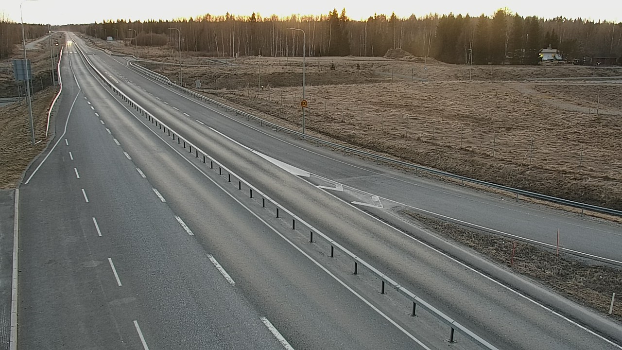 Kelikamerat Kuva Tie 4, Simo, Simoniemi, Simo, Lappi