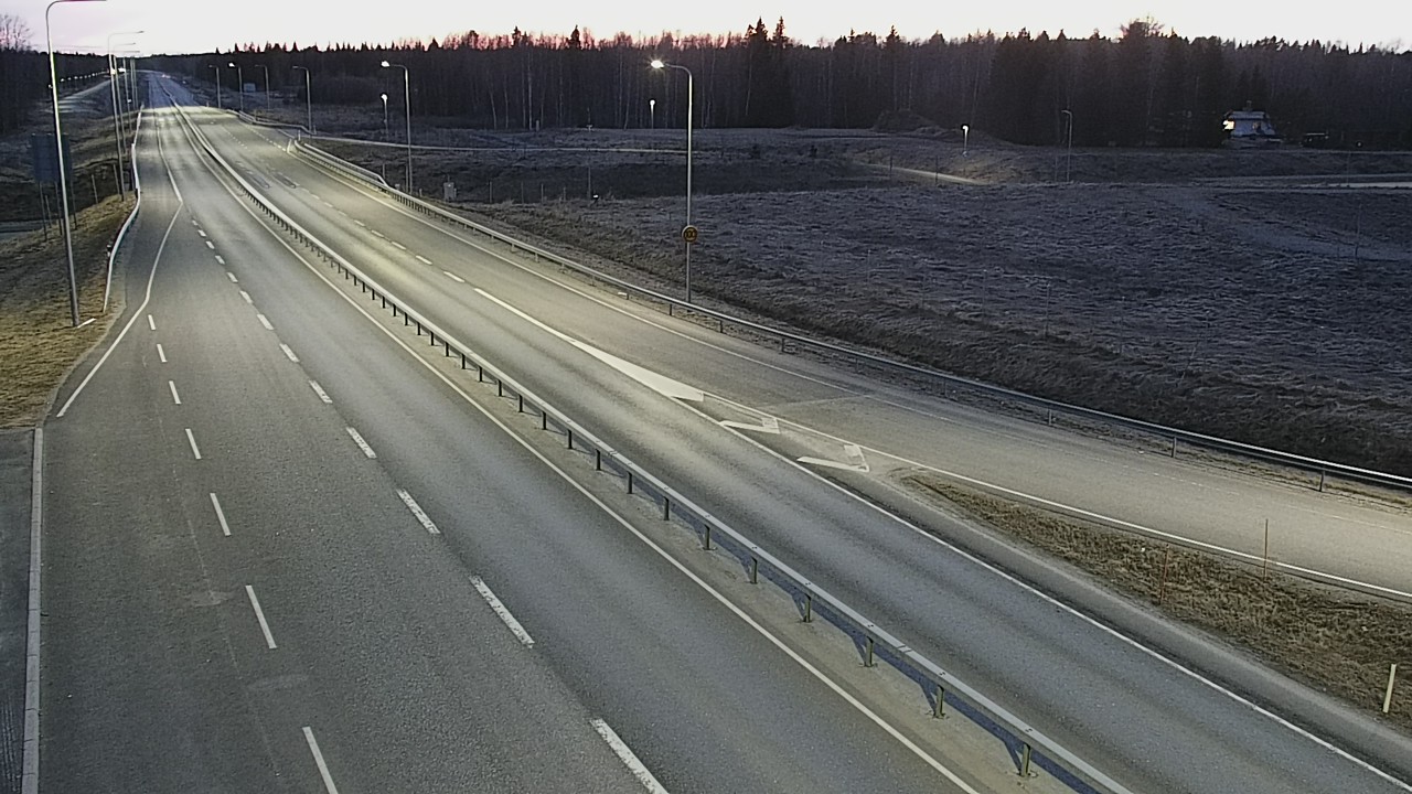 Weather Camera Image Road 4, Simo, Simoniemi, Simo, Lappi