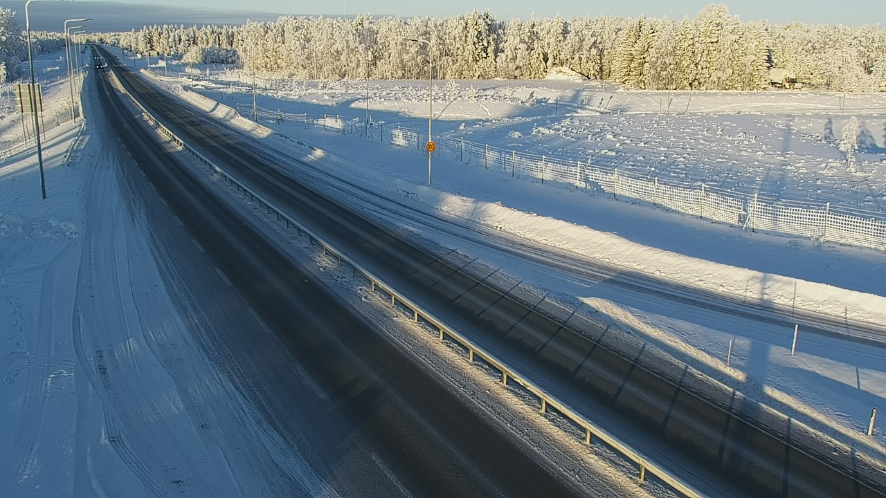 Weather Camera Image Road 4, Simo, Simoniemi, Simo, Lappi