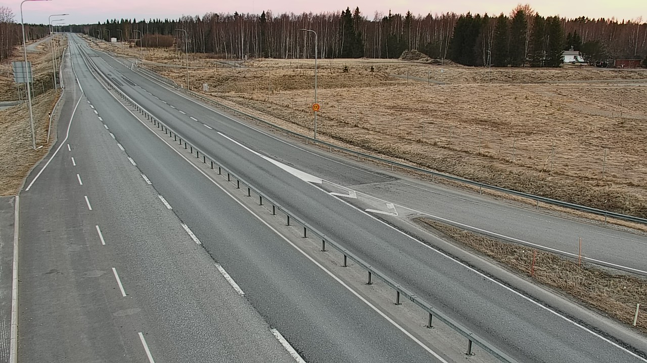 Weather Camera Image Väg 4, Simo, Simoniemi, Simo, Lappi