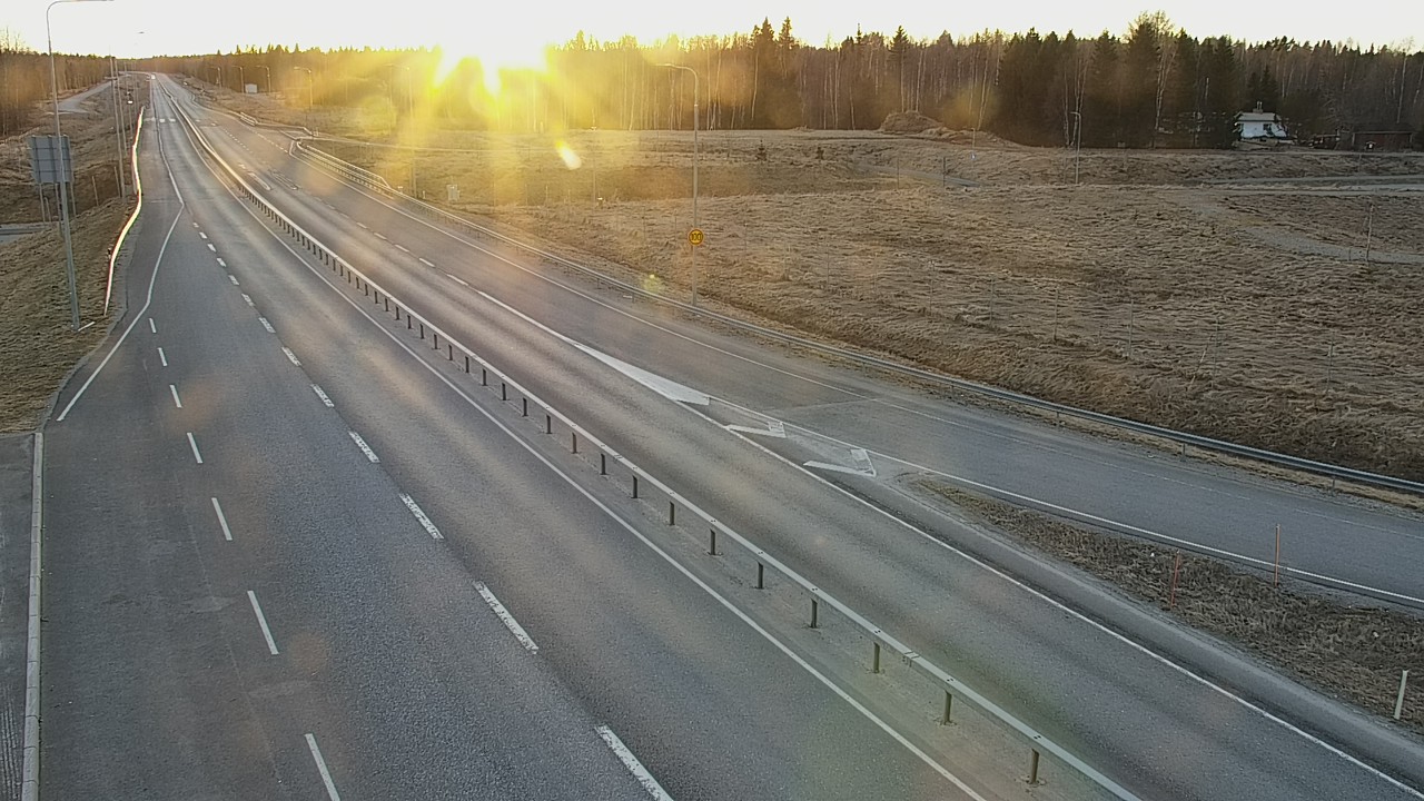 Weather Camera Image Väg 4, Simo, Simoniemi, Simo, Lappi