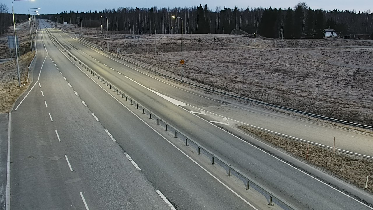Weather Camera Image Väg 4, Simo, Simoniemi, Simo, Lappi