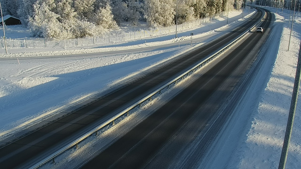 Weather Camera Image Road 4, Simo, Simoniemi, Simo, Lappi