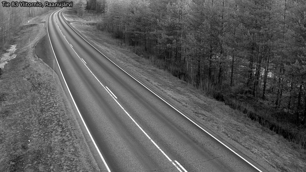 Weather Camera Image Road 83 Ylitornio, Raanujärvi, Ylitornio, Lappi