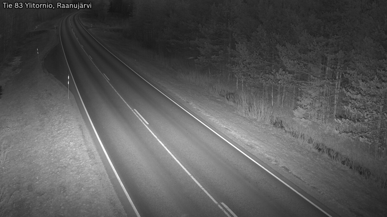 Weather Camera Image Road 83 Ylitornio, Raanujärvi, Ylitornio, Lappi