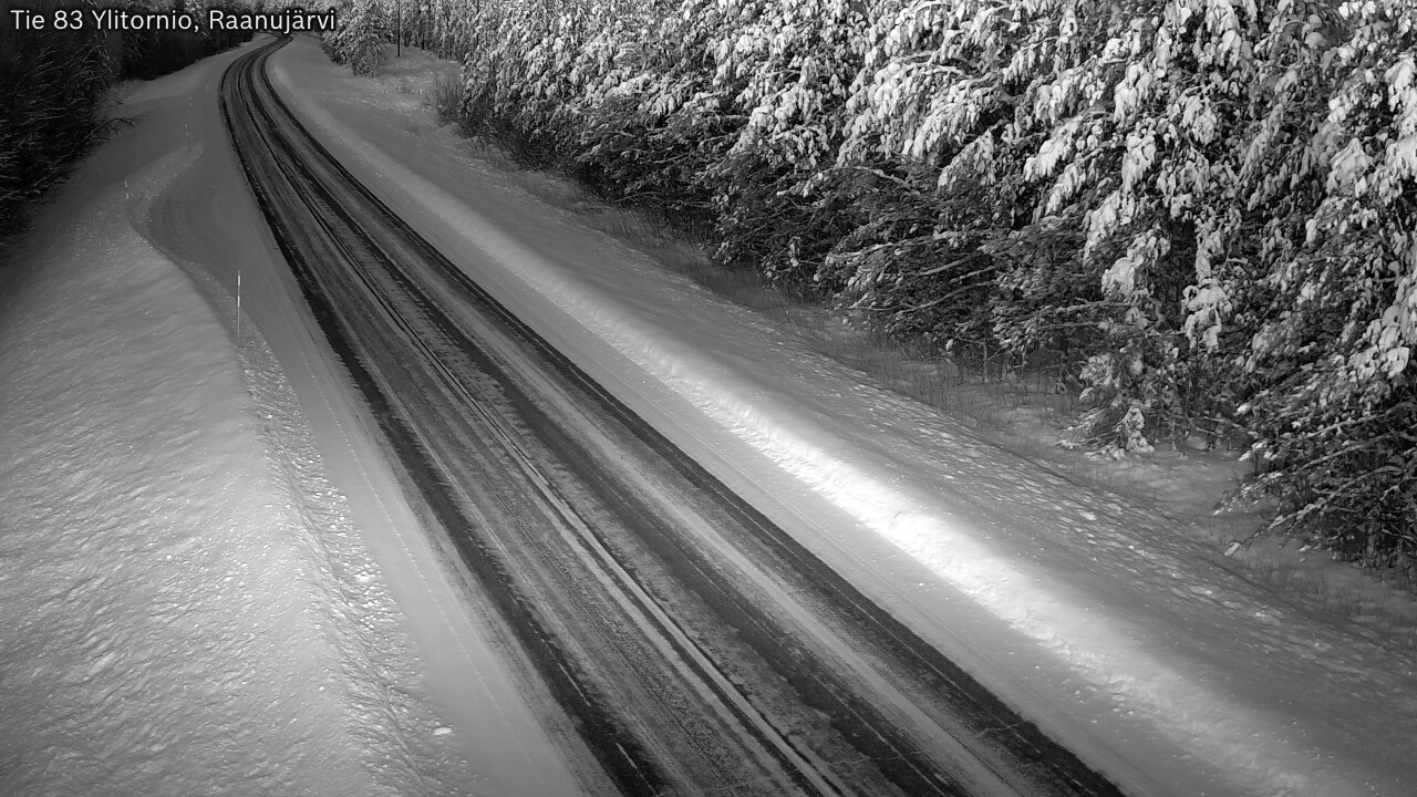 Weather Camera Image Road 83 Ylitornio, Raanujärvi, Ylitornio, Lappi
