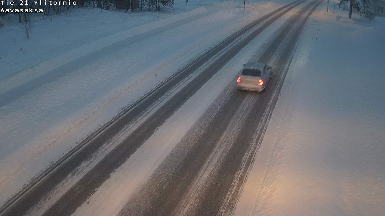 Weather Camera Image Väg 21 Ylitornio_Aavasaksa, Muonio, Lappi
