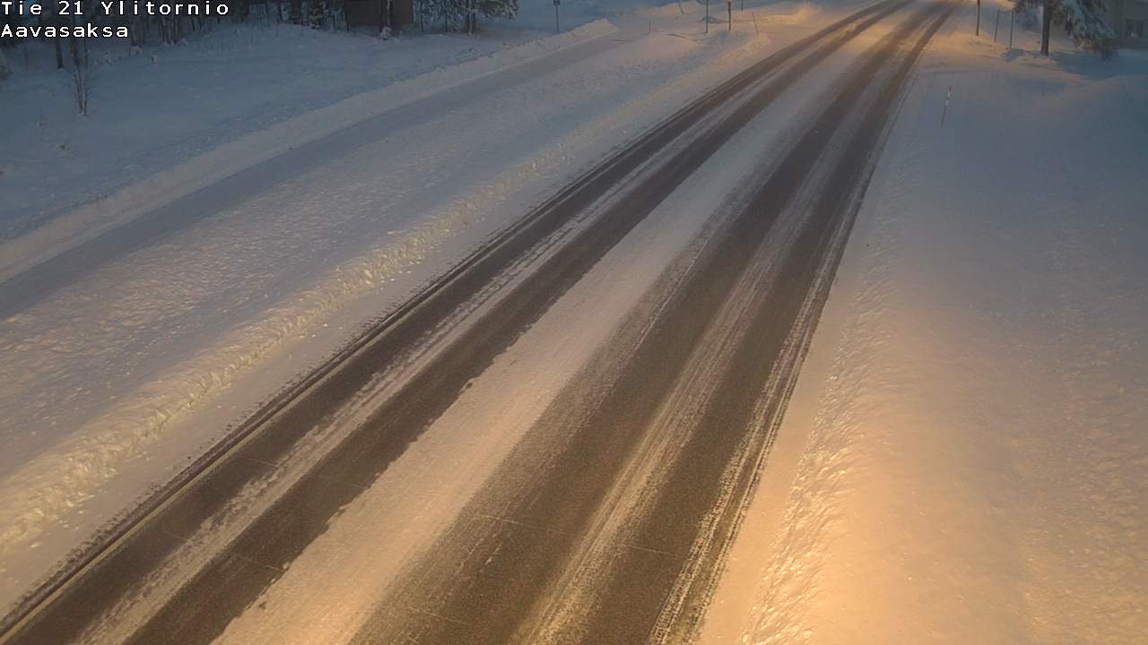 Weather Camera Image Väg 21 Ylitornio_Aavasaksa, Muonio, Lappi