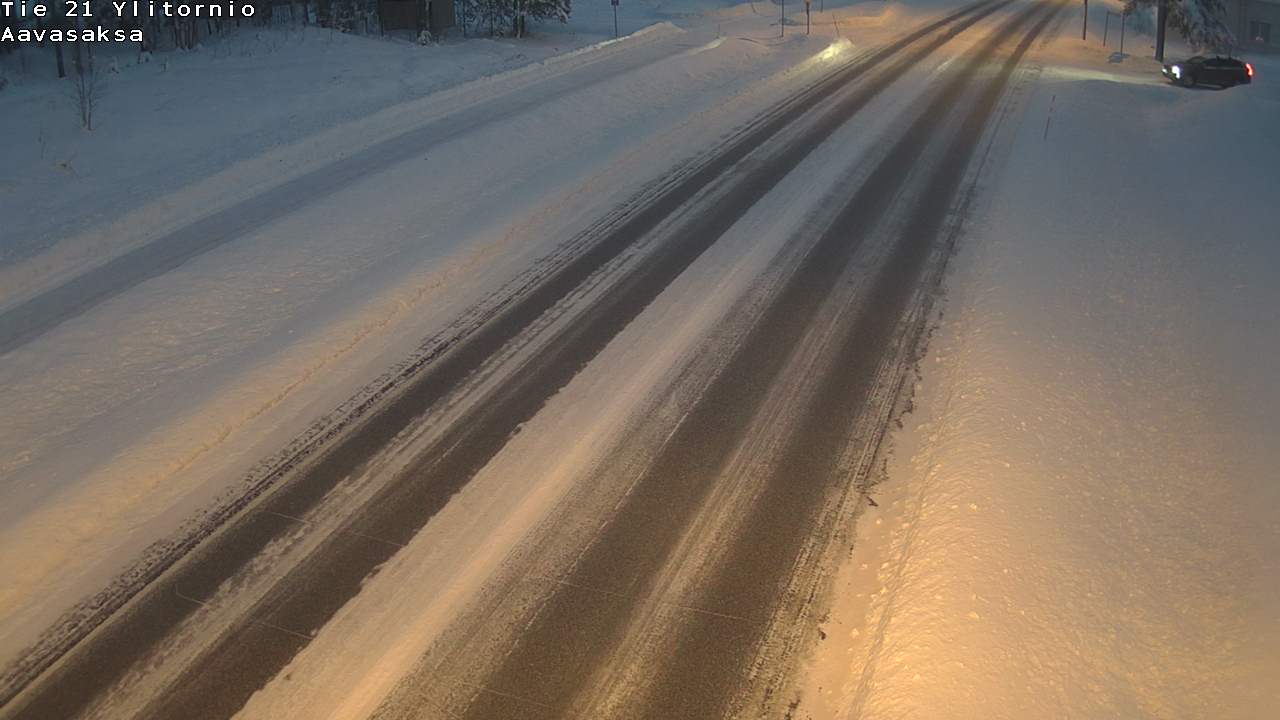 Weather Camera Image Väg 21 Ylitornio_Aavasaksa, Muonio, Lappi