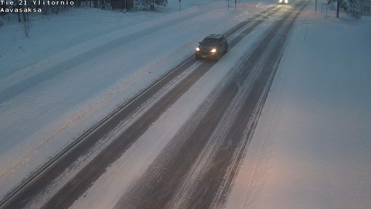 Weather Camera Image Väg 21 Ylitornio_Aavasaksa, Muonio, Lappi