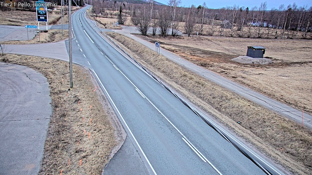 Weather Camera Image Väg 21 Pello Juoksenki, Pello, Lappi