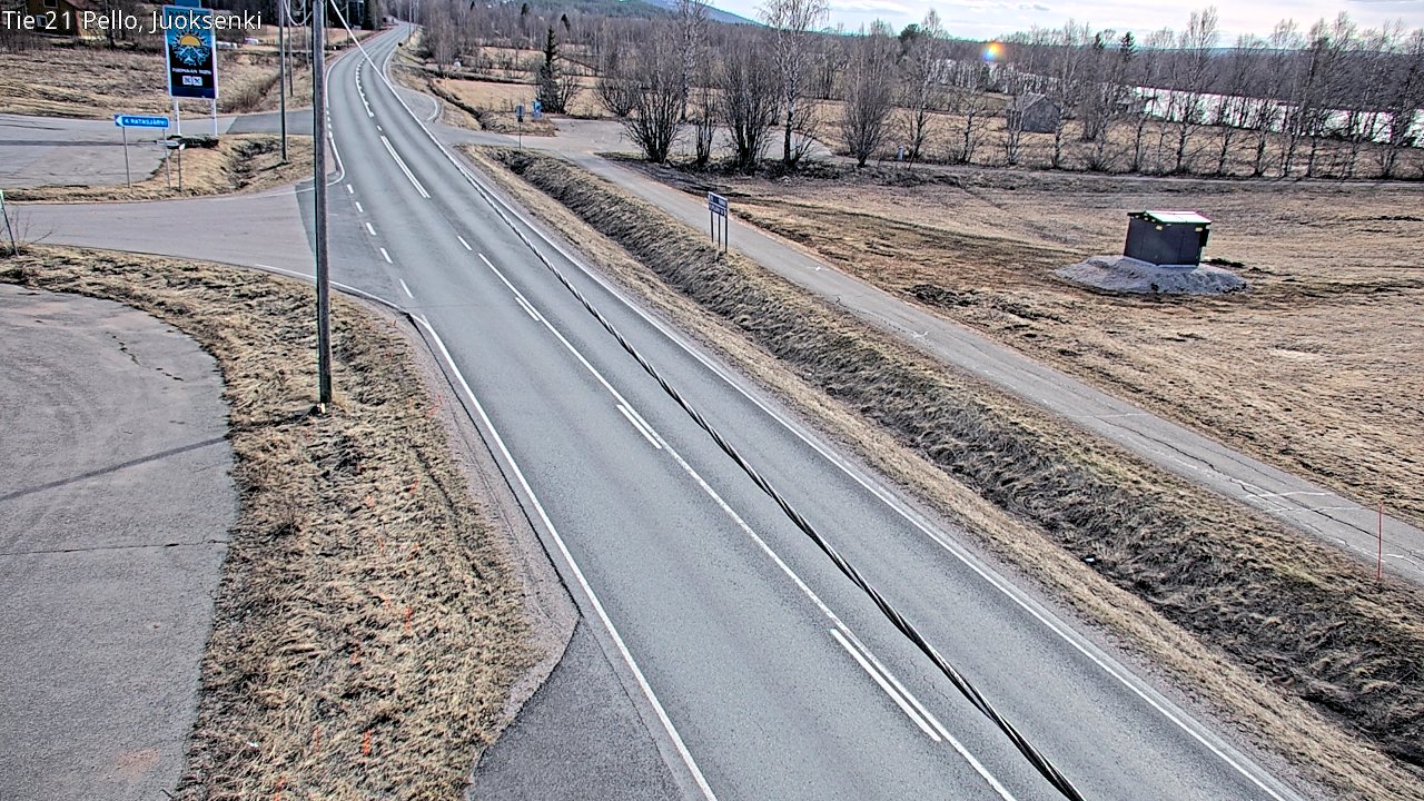 Weather Camera Image Väg 21 Pello Juoksenki, Pello, Lappi