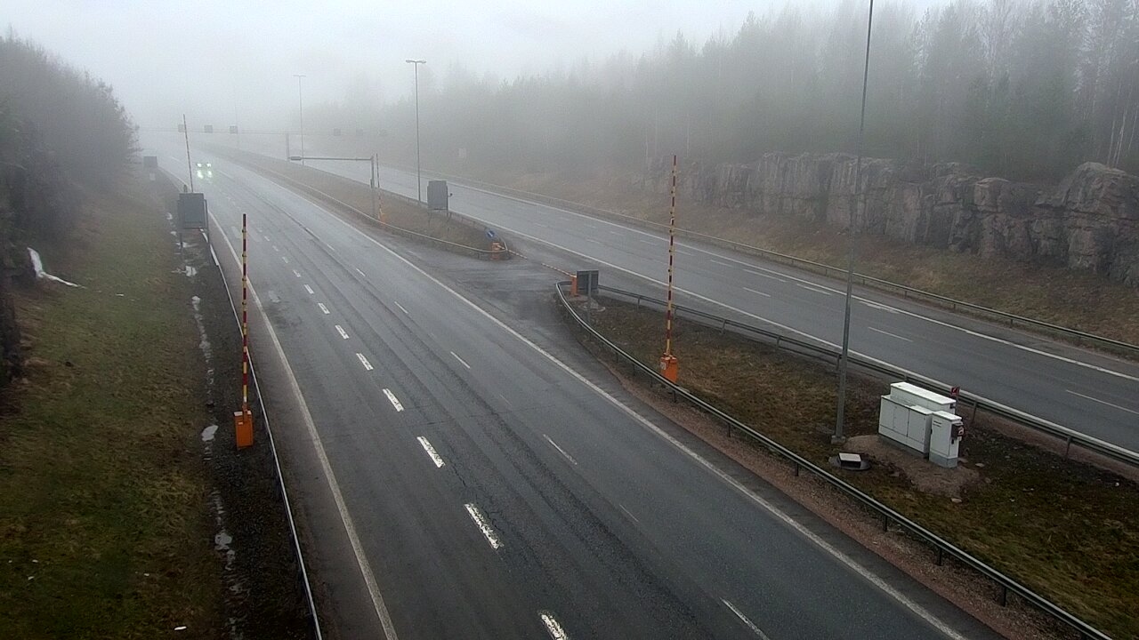 Kelikamerat Kuva Tie 1 Lohja, Tervakorpi, puomi länsi, Lohja, Uusimaa