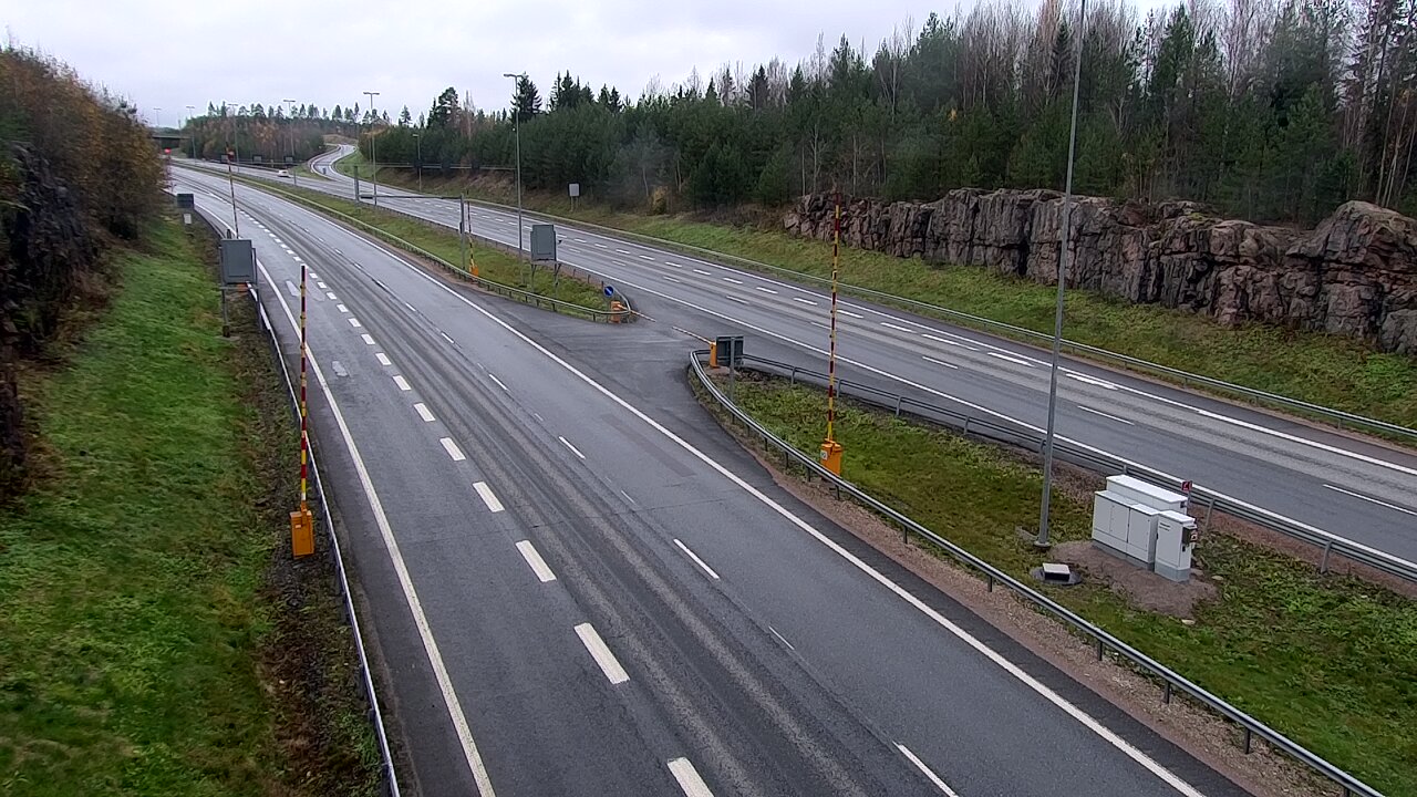 Kelikamerat Kuva Tie 1 Lohja, Tervakorpi, puomi länsi, Lohja, Uusimaa