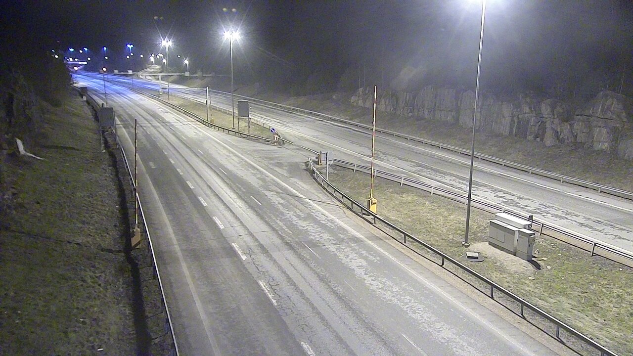 Kelikamerat Kuva Tie 1 Lohja, Tervakorpi, puomi länsi, Lohja, Uusimaa