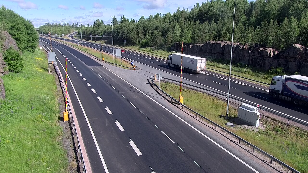 Kelikamerat Kuva Tie 1 Lohja, Tervakorpi, puomi länsi, Lohja, Uusimaa