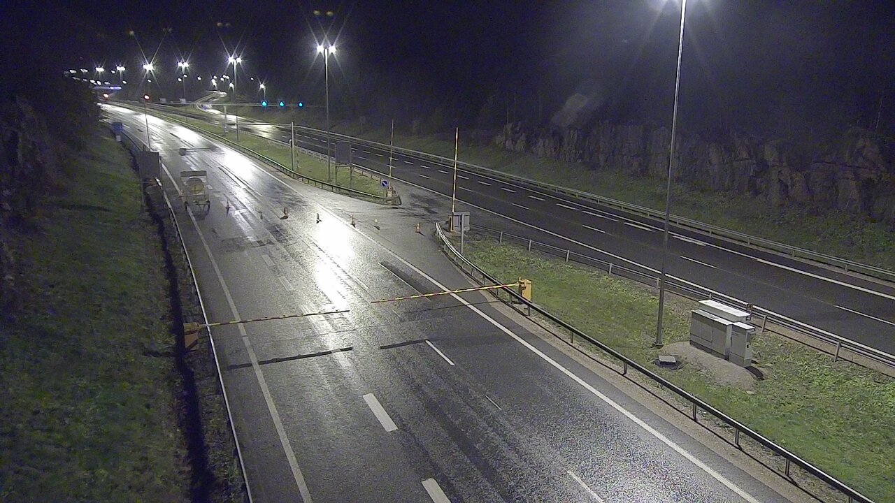 Kelikamerat Kuva Tie 1 Lohja, Tervakorpi, puomi länsi, Lohja, Uusimaa