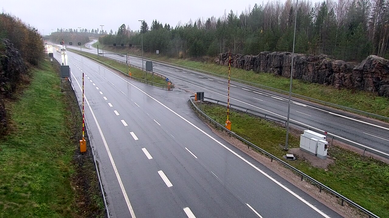 Kelikamerat Kuva Tie 1 Lohja, Tervakorpi, puomi länsi, Lohja, Uusimaa