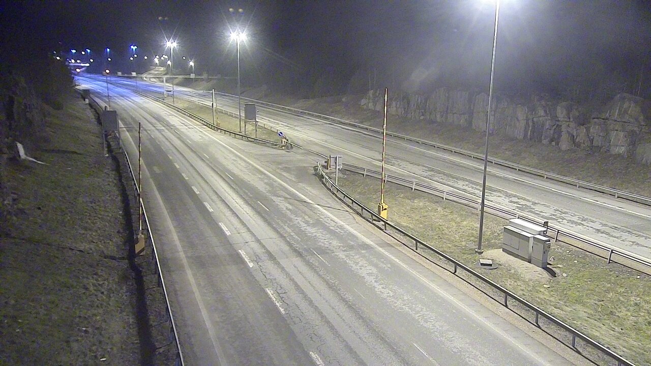 Kelikamerat Kuva Tie 1 Lohja, Tervakorpi, puomi länsi, Lohja, Uusimaa