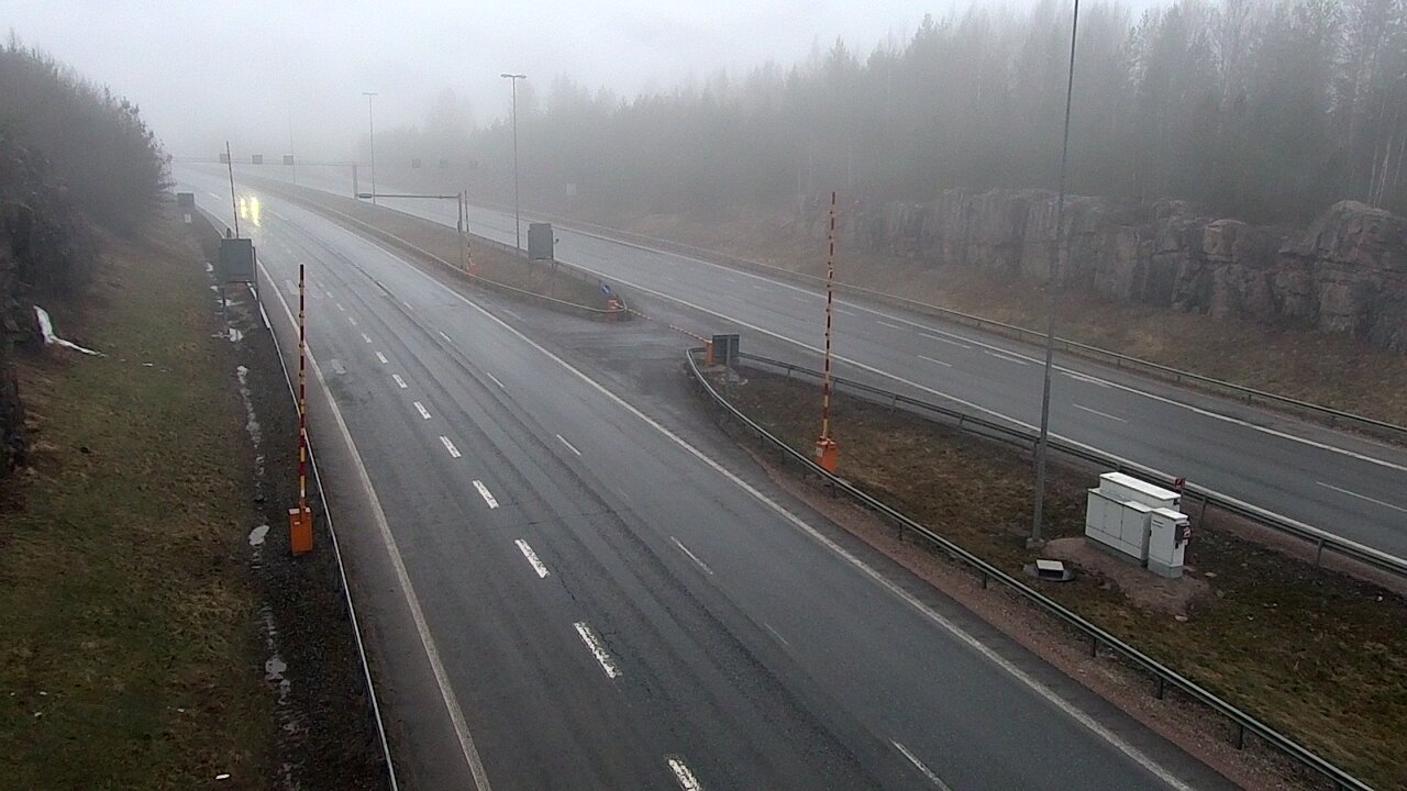 Kelikamerat Kuva Tie 1 Lohja, Tervakorpi, puomi länsi, Lohja, Uusimaa