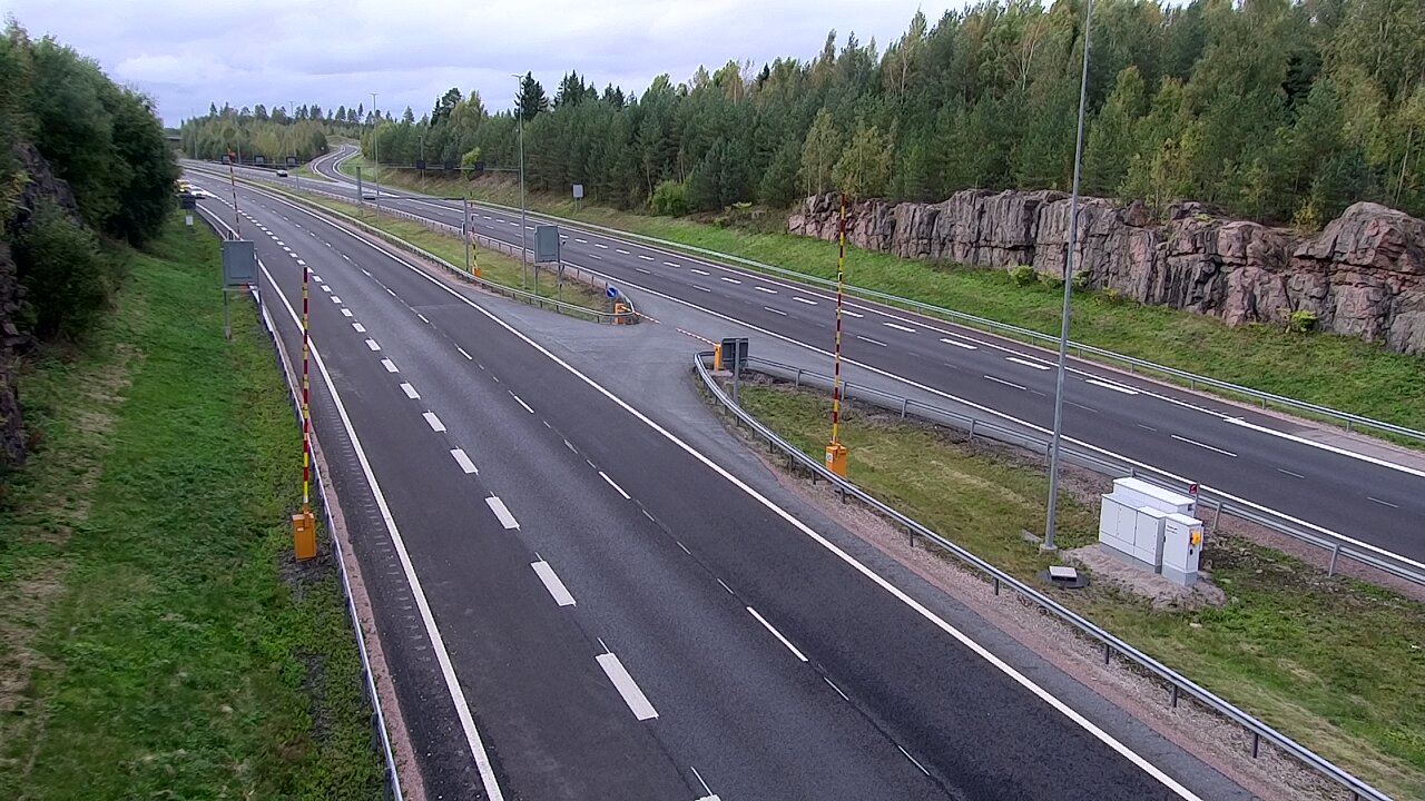 Kelikamerat Kuva Tie 1 Lohja, Tervakorpi, puomi länsi, Lohja, Uusimaa