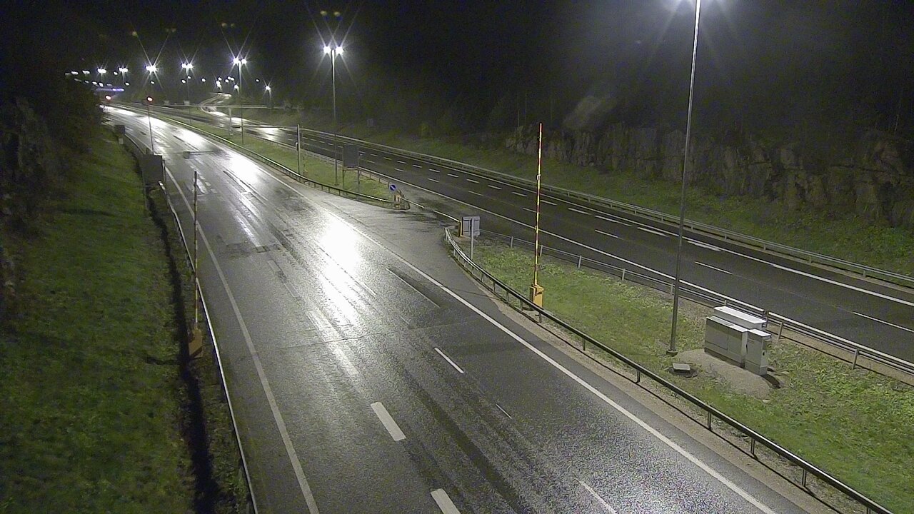 Kelikamerat Kuva Tie 1 Lohja, Tervakorpi, puomi länsi, Lohja, Uusimaa