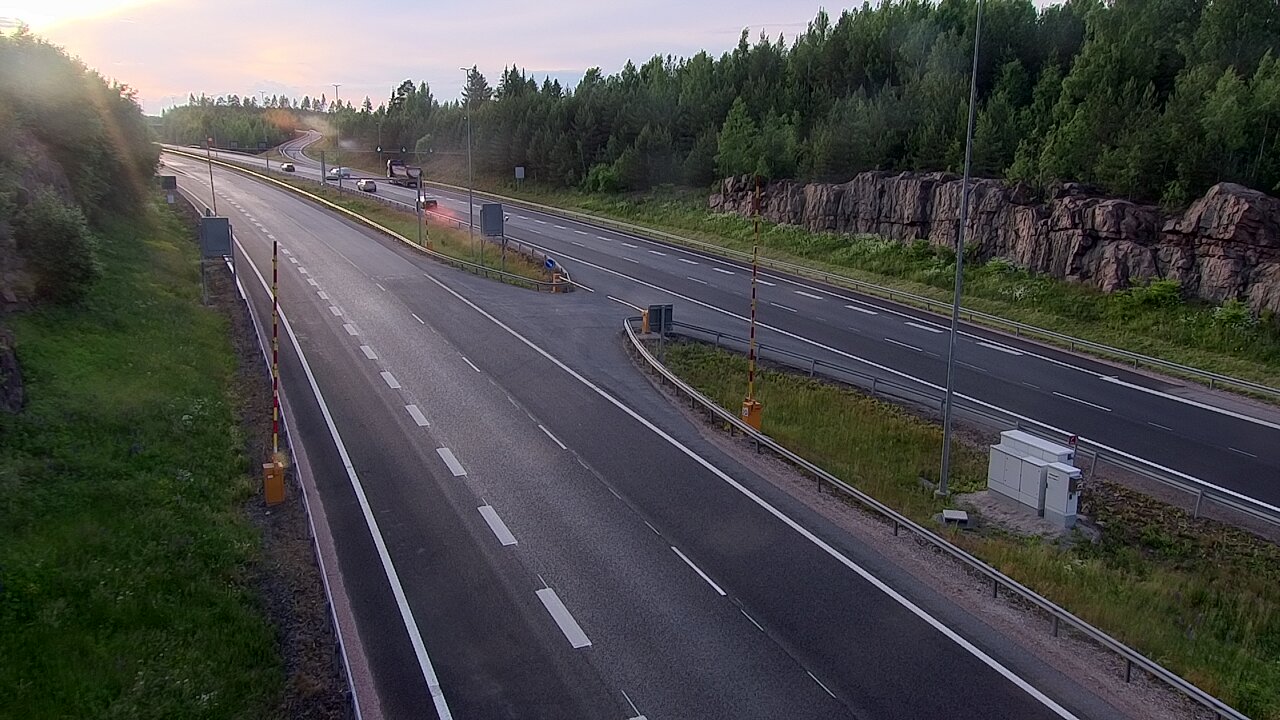 Kelikamerat Kuva Tie 1 Lohja, Tervakorpi, puomi länsi, Lohja, Uusimaa