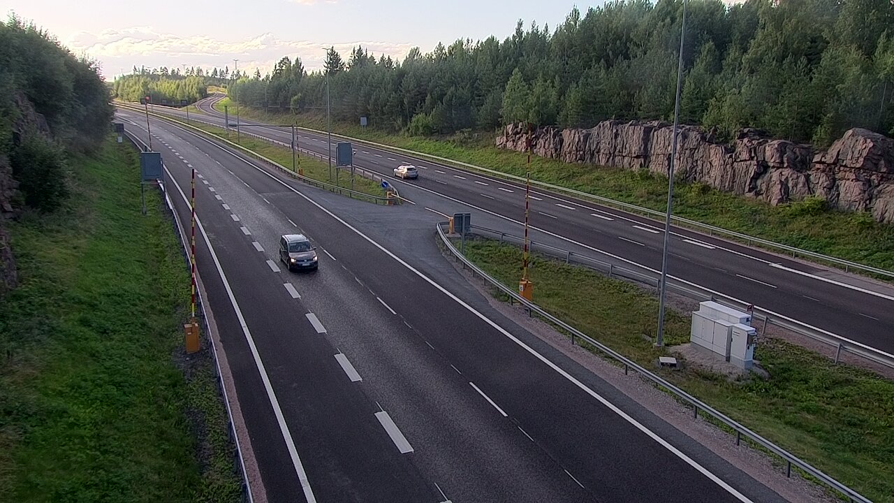 Kelikamerat Kuva Tie 1 Lohja, Tervakorpi, puomi länsi, Lohja, Uusimaa