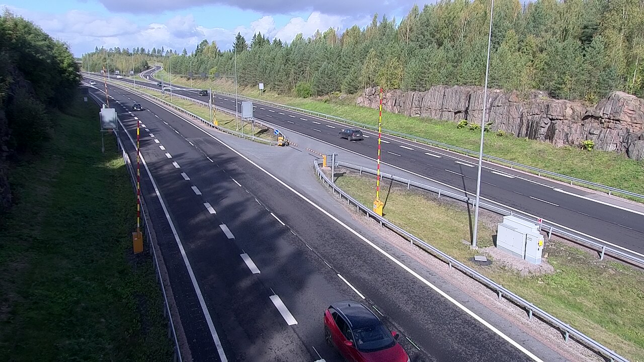 Weather Camera Image Väg 1 Lojo, Tervakorpi, puomi länsi, Lohja, Uusimaa