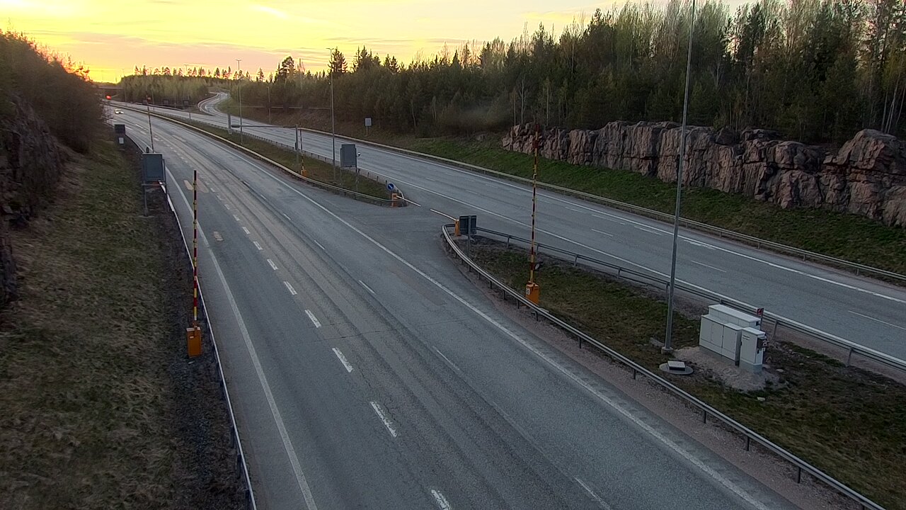 Kelikamerat Kuva Tie 1 Lohja, Tervakorpi, puomi länsi, Lohja, Uusimaa